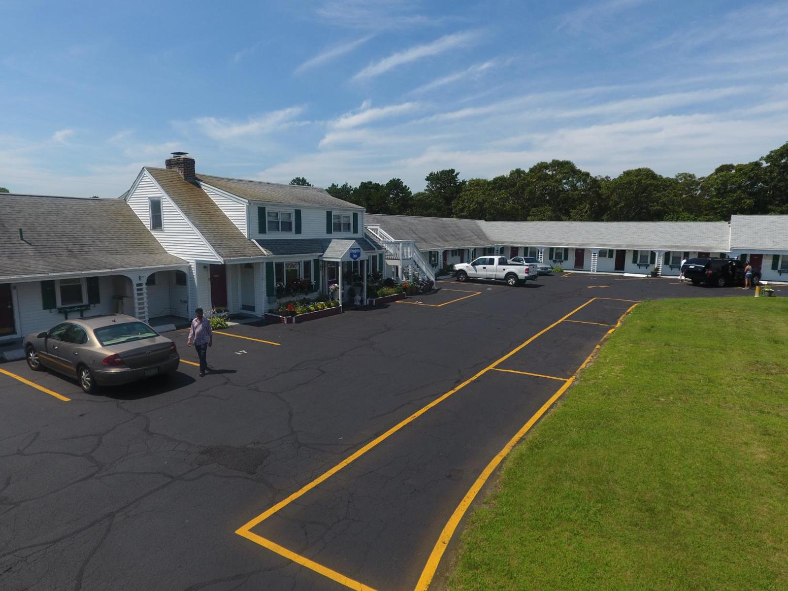 Knights Inn Centerville Cape Cod Area