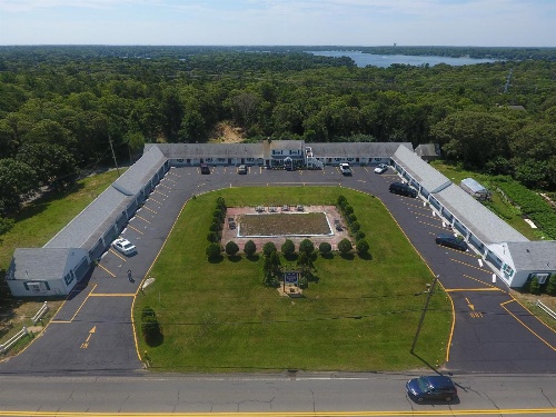 Knights Inn Centerville Cape Cod Area image 2